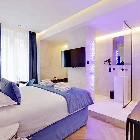 Amazing Bedroom With Jacuzzi - 2p - Chatelet * Parigi